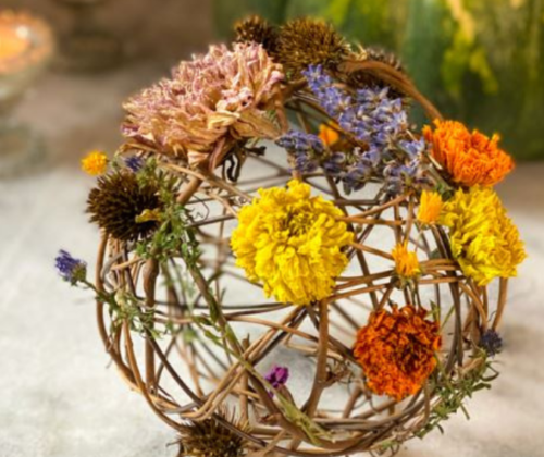 Your Guide to Buying & Arranging Wholesale Dried Flowers