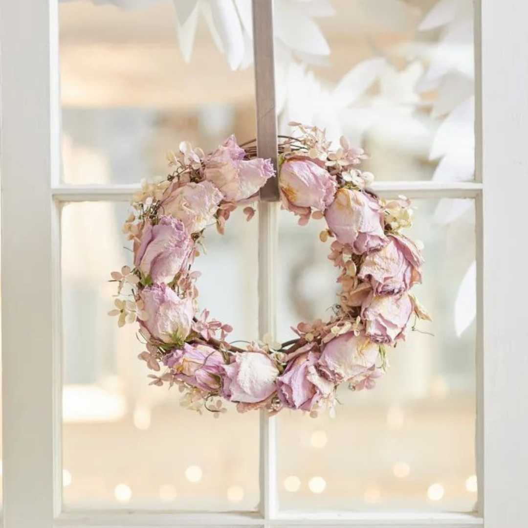Dried Roses as Timeless Decor: Preserving Elegance - Cosmic Dried Flower