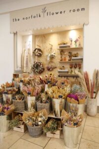 Best dried flowers online India at Cosmic Dried Flowers